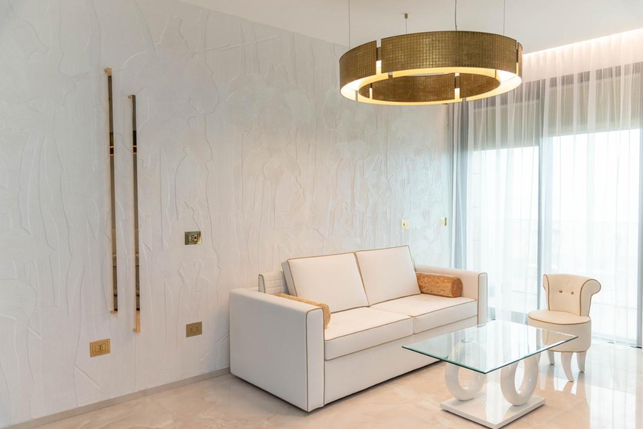 Hotel Promenade **** Riccione Esterno foto