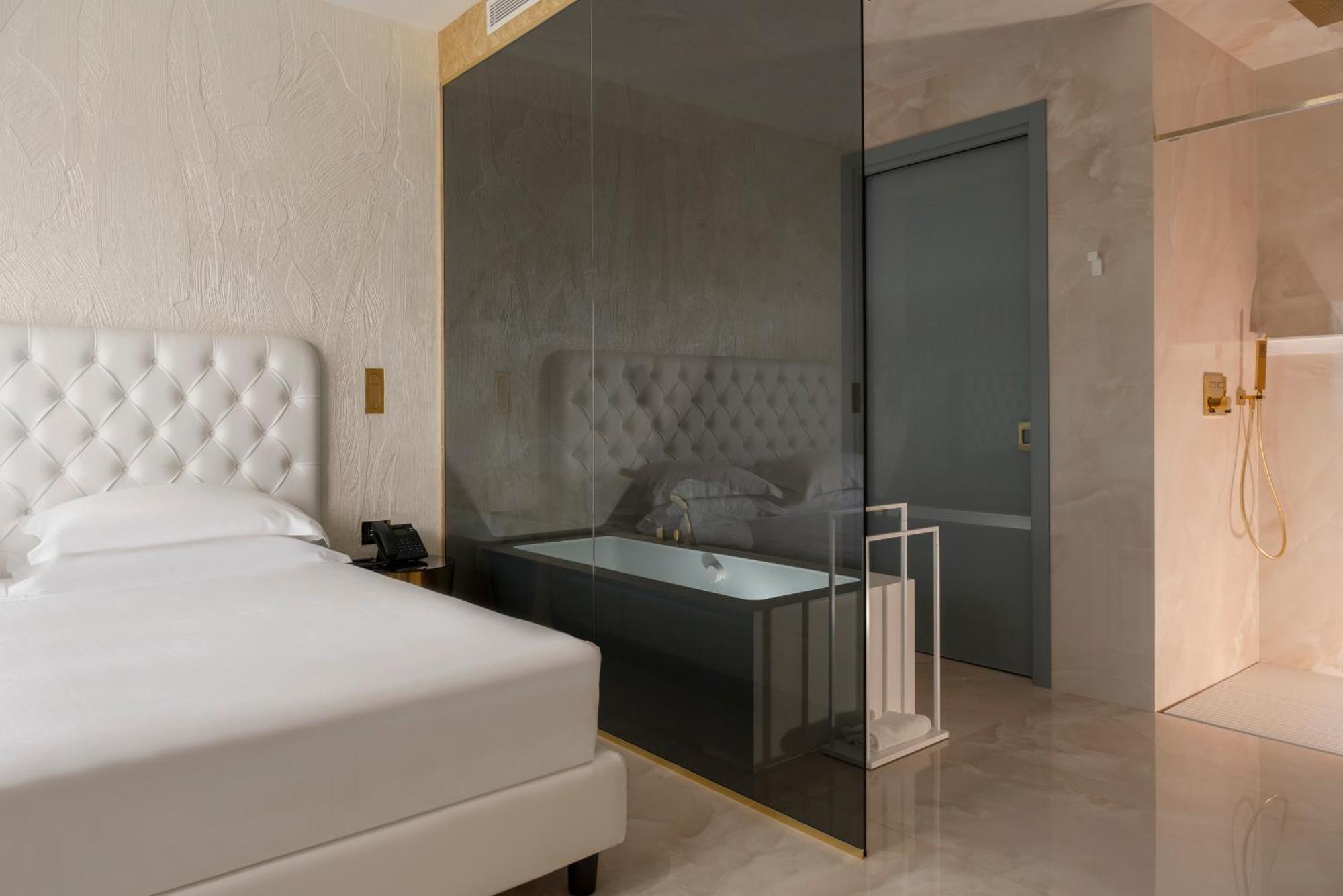 Hotel Promenade **** Riccione Esterno foto