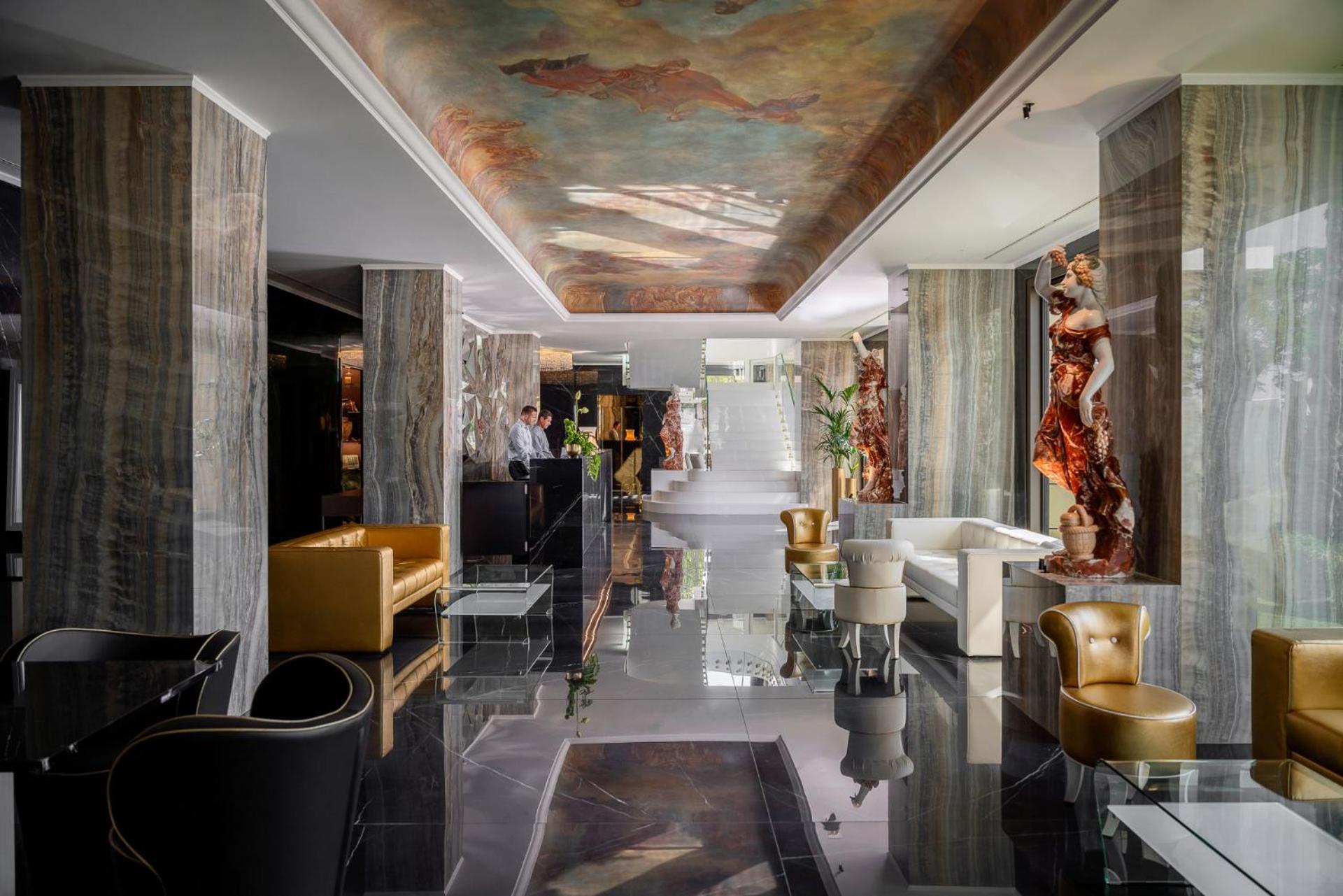 Hotel Promenade **** Riccione Esterno foto